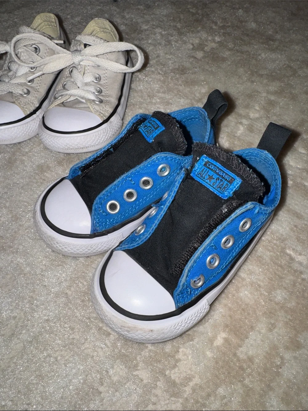 Converse Kids Canvas Sneaker Pair in White and Blue